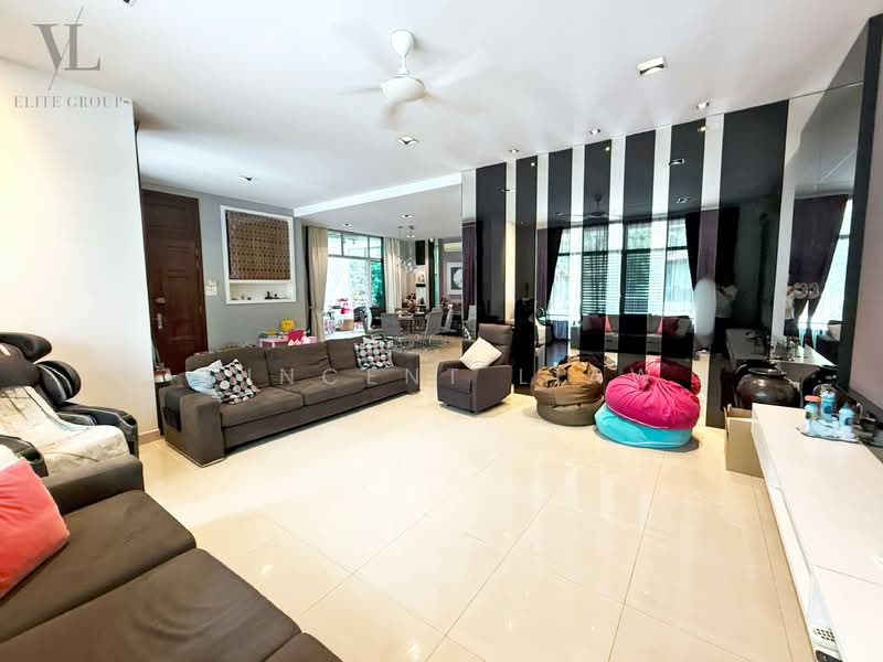 Semi-Detached House for Sale in Saujana (Selangor) - Vincent Liaw - Living Room - PropertyGuru.com.my
