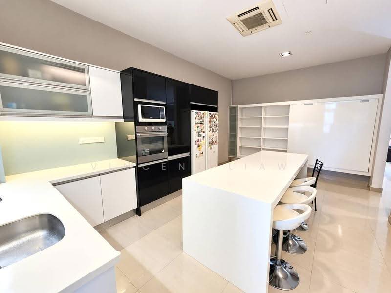 Semi-Detached House for Sale in Saujana (Selangor) - Vincent Liaw - Kitchen - PropertyGuru.com.my