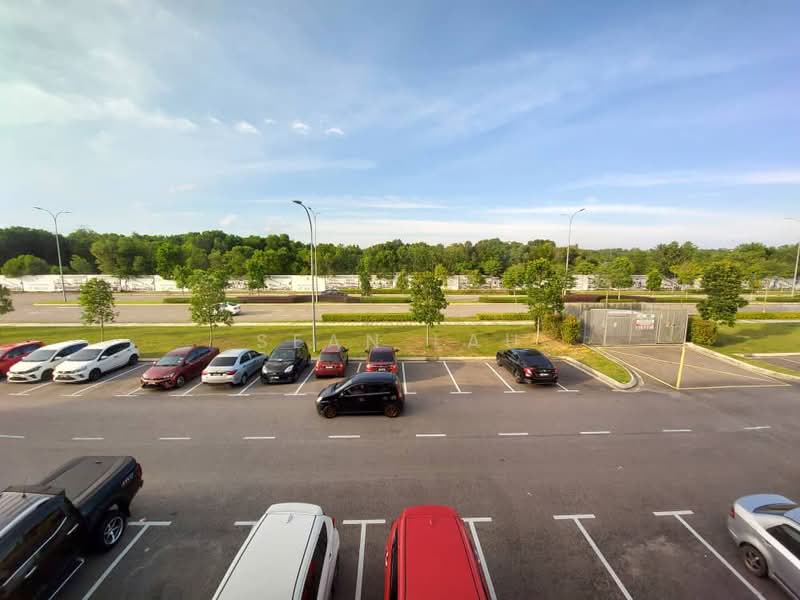 Shop / Office for Rent in Pasir Gudang (Johor) - Sean Lau - Car Park - PropertyGuru.com.my