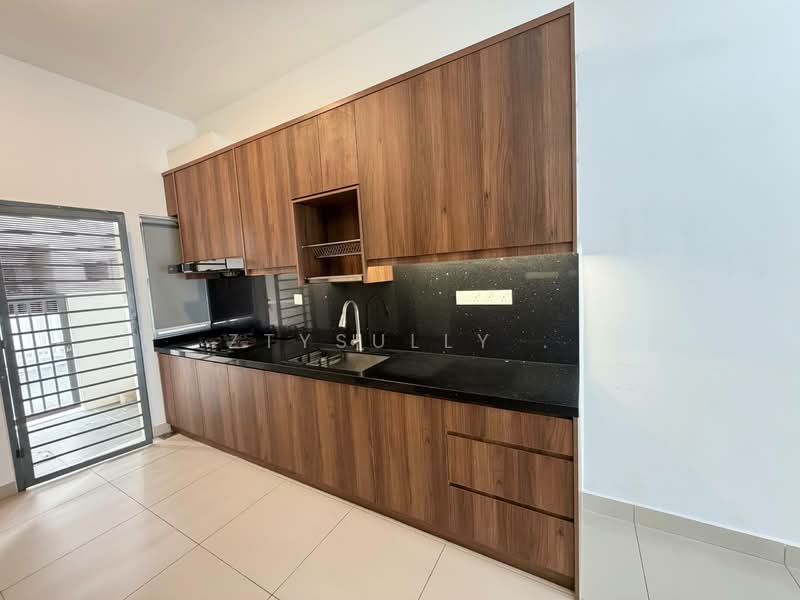 2-storey Terraced House for Rent in Bandar Gamuda Cove (Dengkil) - Ztysully . - Kitchen - PropertyGuru.com.my