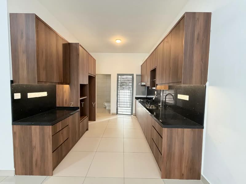 2-storey Terraced House for Rent in Bandar Gamuda Cove (Dengkil) - Ztysully . - Kitchen - PropertyGuru.com.my