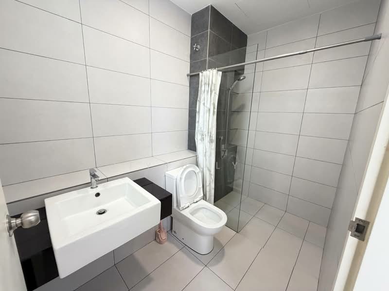 2-storey Terraced House for Rent in Bandar Gamuda Cove (Dengkil) - Ztysully . - Bathroom - PropertyGuru.com.my