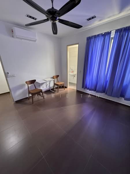 3-storey Terraced House for Sale in Mutiara Heights (Kajang) - Jackie Tan - Bedroom - PropertyGuru.com.my