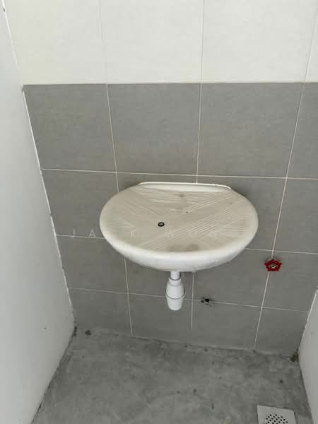 Factory for Rent in Skudai (Johor) - Jack Wong - Bathroom - PropertyGuru.com.my
