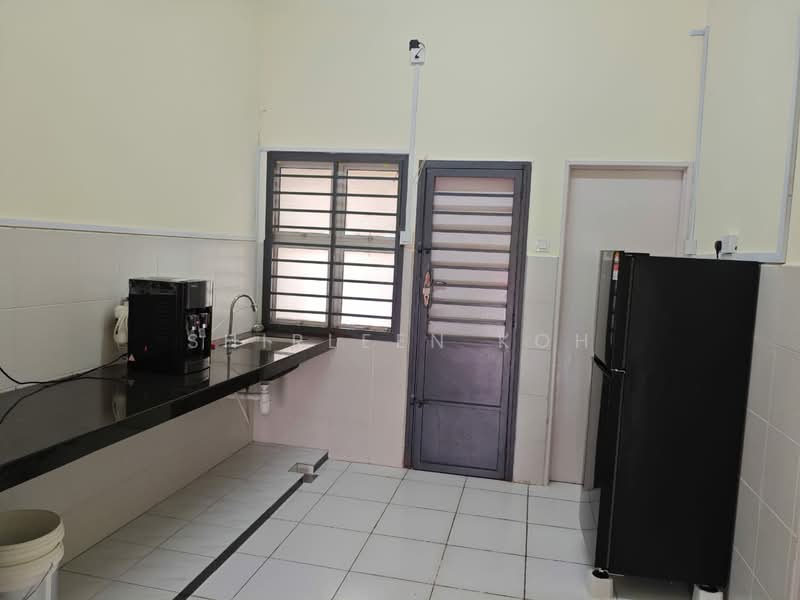 2-storey Terraced House for Rent in Taman Nusantara Prima (Gelang Patah) - Shirleen Koh - Kitchen - PropertyGuru.com.my