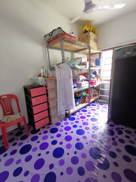 2-storey Terraced House for Sale in Lestari Putra (Seri Kembangan) - Lily Siow - Interior - PropertyGuru.com.my