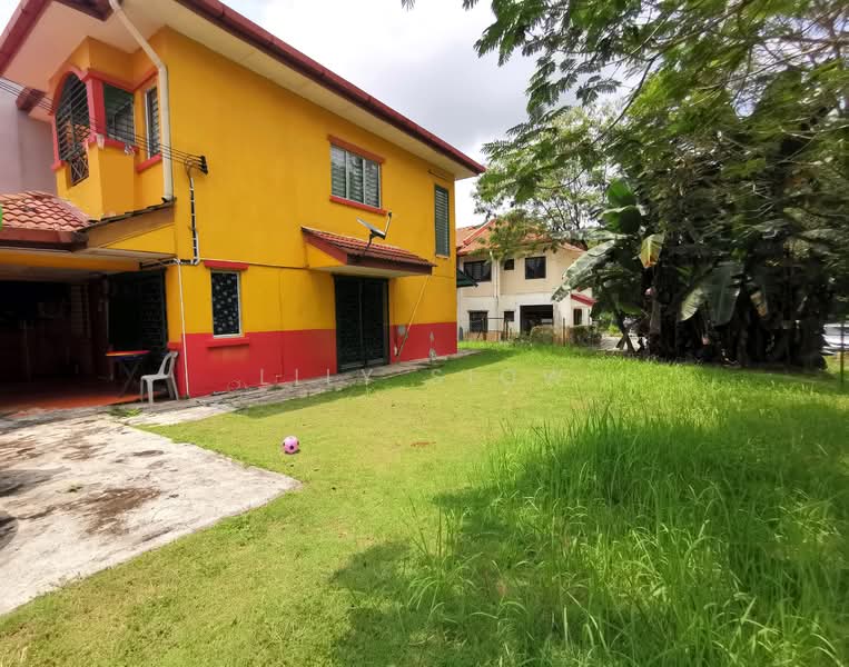 2-storey Terraced House for Sale in Lestari Putra (Seri Kembangan) - Lily Siow - Corner Lot - Taman Lestari Putra - PropertyGuru.com.my