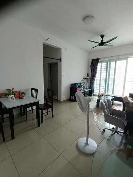 Service Residence for Sale at Seasons Amara Larkin - Ee Fong Toh - Living Room - PropertyGuru.com.my