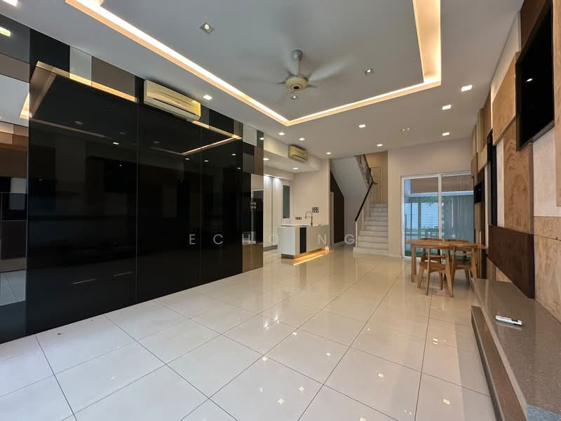 Rumah Teres 2-Tingkat untuk Disewa di Desa Parkcity (Kuala Lumpur) - Echo Ng - Living Room - PropertyGuru.com.my