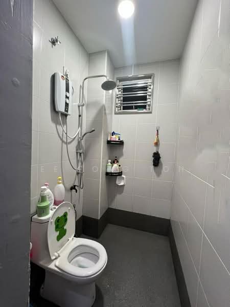 2-storey Terraced House for Sale in Kangkar Pulai (Skudai) - Ee Fong Toh - Bathroom - PropertyGuru.com.my