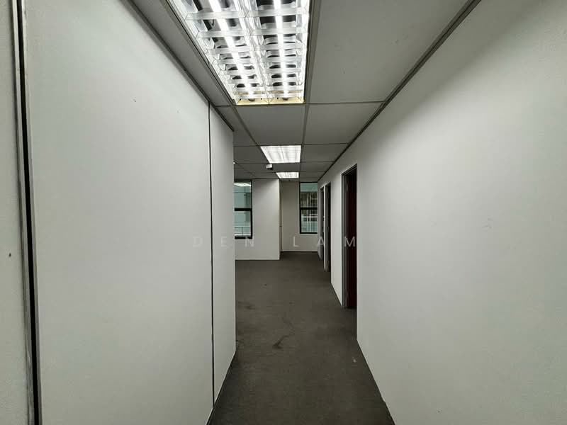 Office for Rent in KL City Centre (Kuala Lumpur) - Den Lam - Corridor - PropertyGuru.com.my