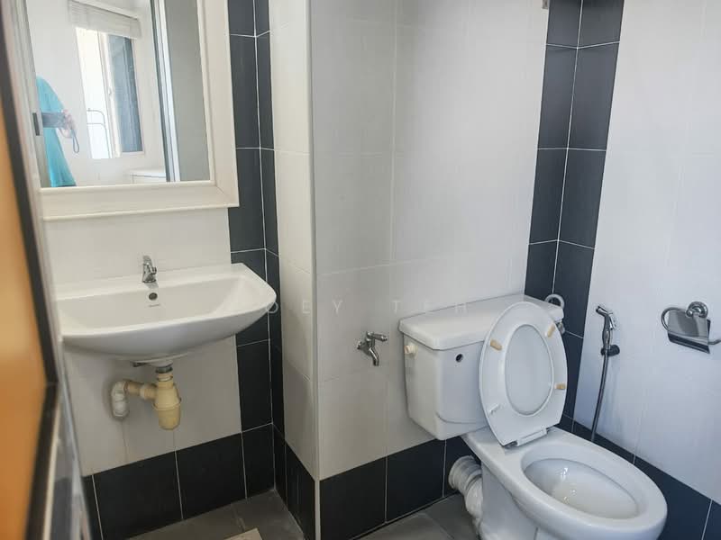 Apartment for Rent at Desa Mar Vista - Joey Teh - Bathroom - PropertyGuru.com.my