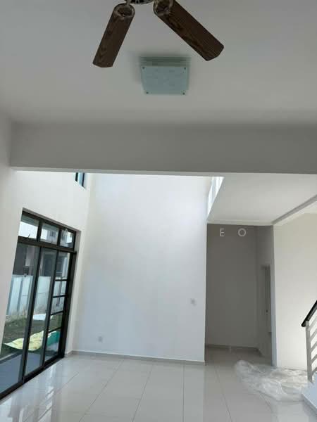 Link Bungalow for Sale in Bukit Indah (Iskandar Puteri (Nusajaya)) - Andrew Teo - Living Room - PropertyGuru.com.my
