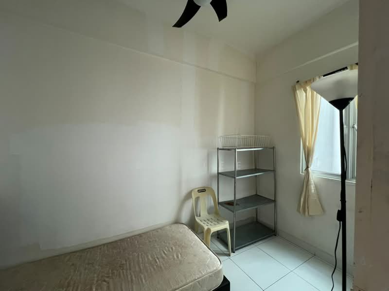 Kondominium untuk Dijual di Elit Heights @ Bayan City - Ben Lee - Bedroom - PropertyGuru.com.my