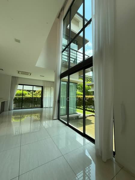 Bungalow for Sale in Leisure Farm (Gelang Patah) - Ian Chua - Living Room - PropertyGuru.com.my