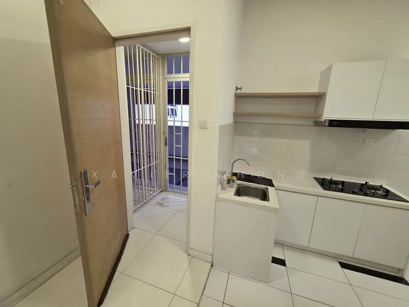 Service Residence for Rent at Skypod Residence - Xavier Chong - Kitchen - PropertyGuru.com.my