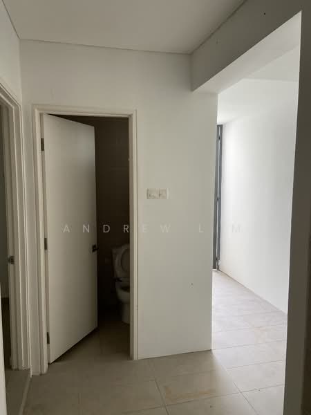 Semi-Detached House for Rent in Taman Tasik Damai (Sungai Besi) - andrew lim - Bathroom - PropertyGuru.com.my