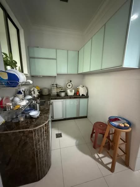 2-storey Terraced House for Sale in Taman Bukit Mewah (Tampoi) - Ee Fong Toh - Kitchen - PropertyGuru.com.my