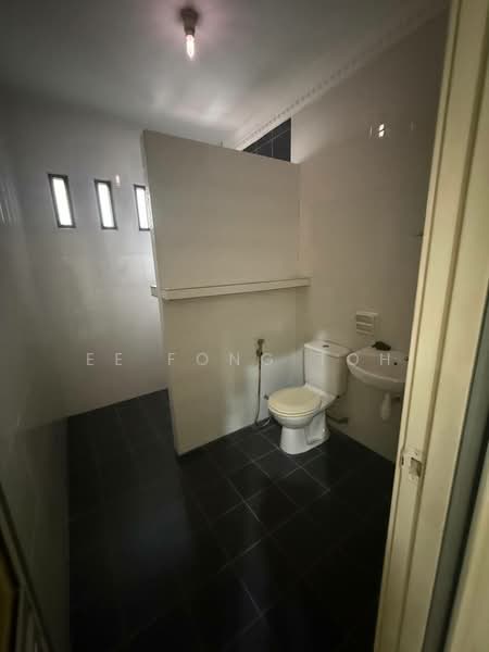 2-storey Terraced House for Sale in Taman Bukit Mewah (Tampoi) - Ee Fong Toh - PropertyGuru.com.my
