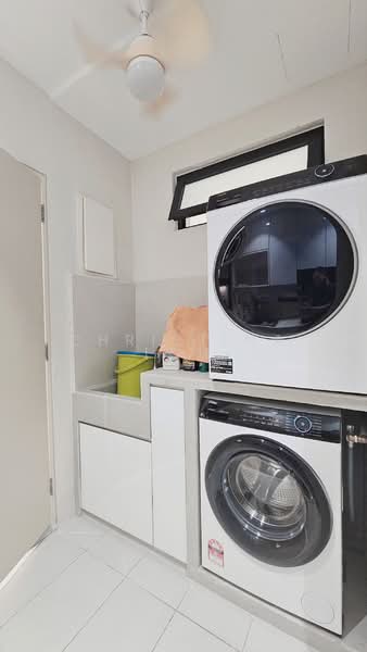 Condominium for Rent at Vertu Resort - Christina Loh - PropertyGuru.com.my