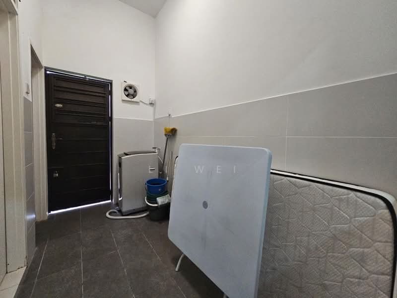 Semi-Detached House for Rent in Johor Bahru (Johor) - Li Wei - PropertyGuru.com.my