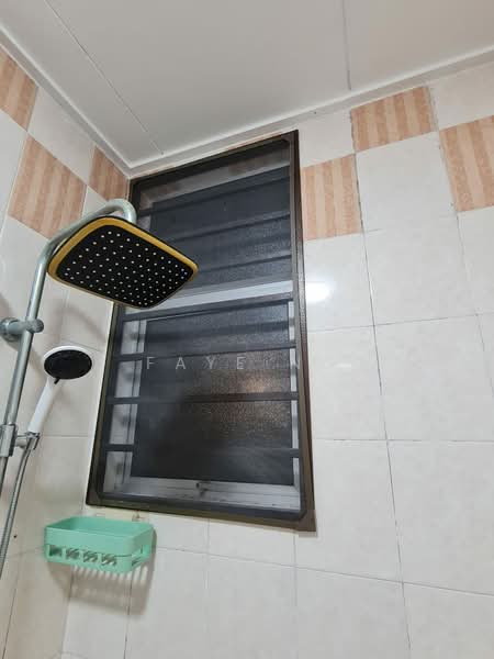 Rumah Teres 2 Tingkat untuk Disewa di Shah Alam (Selangor) - Faye Ng - Bathroom - PropertyGuru.com.my