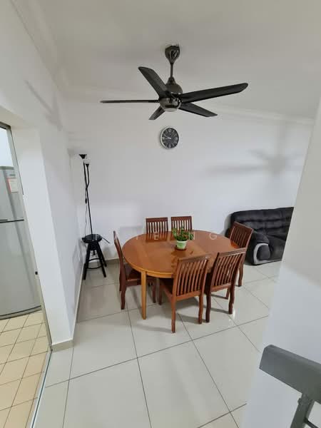 Rumah Teres 2 Tingkat untuk Disewa di Shah Alam (Selangor) - Faye Ng - Dining Room - PropertyGuru.com.my