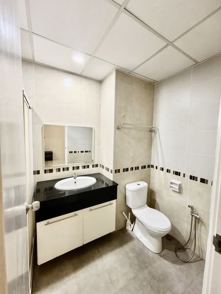 Kondominium untuk Disewa di Bayswater Resort Condominium - Ben Liau - Bathroom - PropertyGuru.com.my