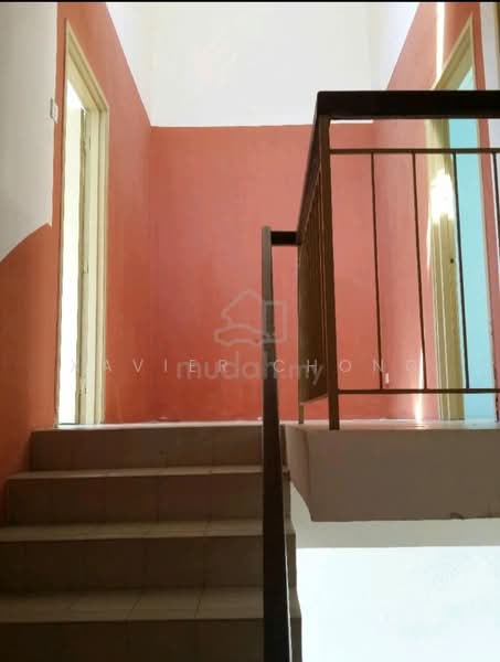 2-storey Terraced House for Sale in Bandar Putra Permai (Seri Kembangan) - Xavier Chong - Corridor - PropertyGuru.com.my