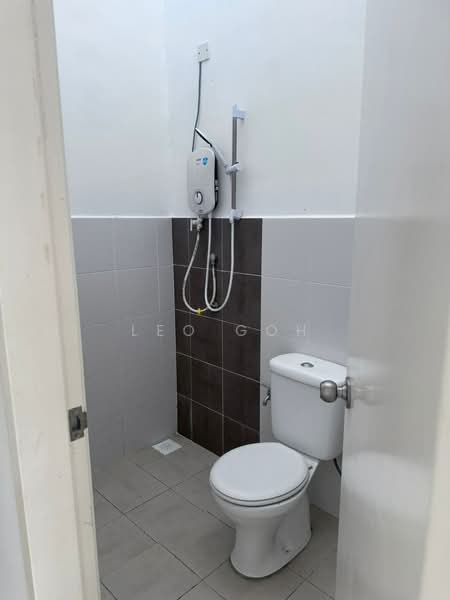 1-storey Terraced House for Rent in Iringan Bayu (Seremban) - Leo Goh - Bathroom - PropertyGuru.com.my