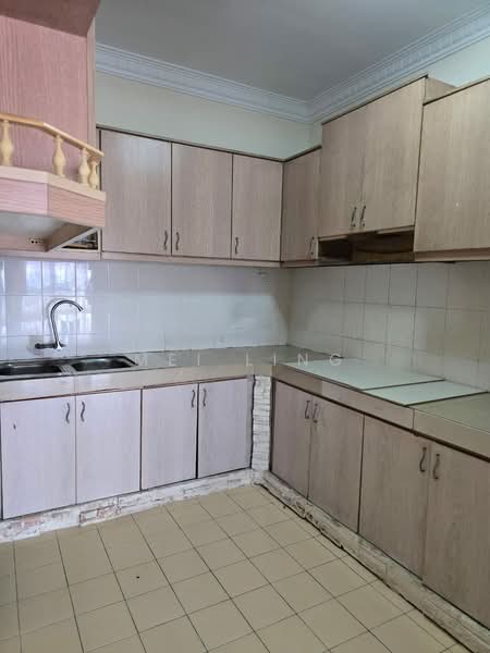 Pangsapuri untuk Dijual di Plaza Indah Apartment - Mei Ling - PropertyGuru.com.my
