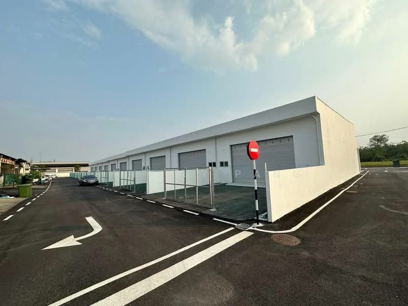 Terrace Factory for Sale in Bandar Indahpura (Kulai) - Shirley Pang - Exterior - PropertyGuru.com.my