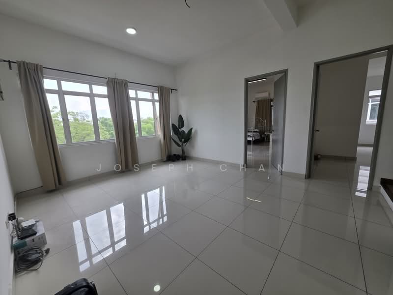 Rumah Berkembar untuk Dijual di U12, Taman Desa Alam (Shah Alam) - Joseph Chan - Family hall 1s floor - PropertyGuru.com.my