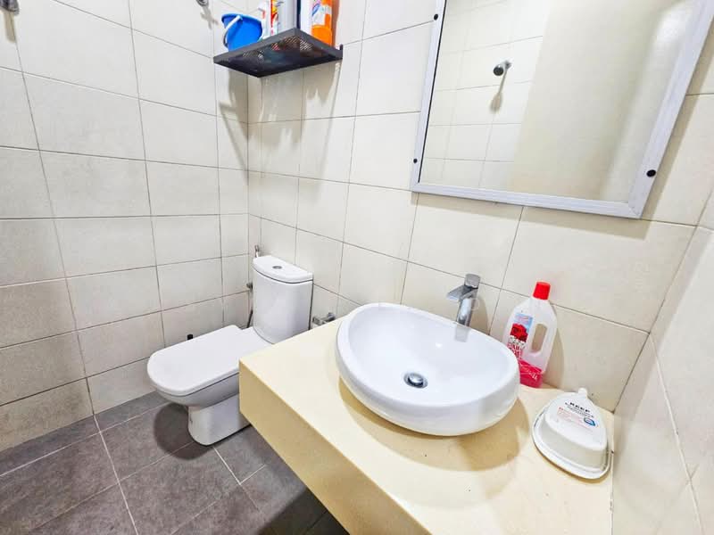 Semi-Detached House for Sale in Kajang (Selangor) - Asyran Laidin - Bathroom - PropertyGuru.com.my