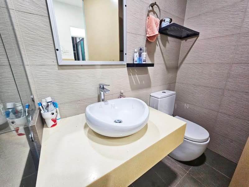 Semi-Detached House for Sale in Kajang (Selangor) - Asyran Laidin - Bathroom - PropertyGuru.com.my