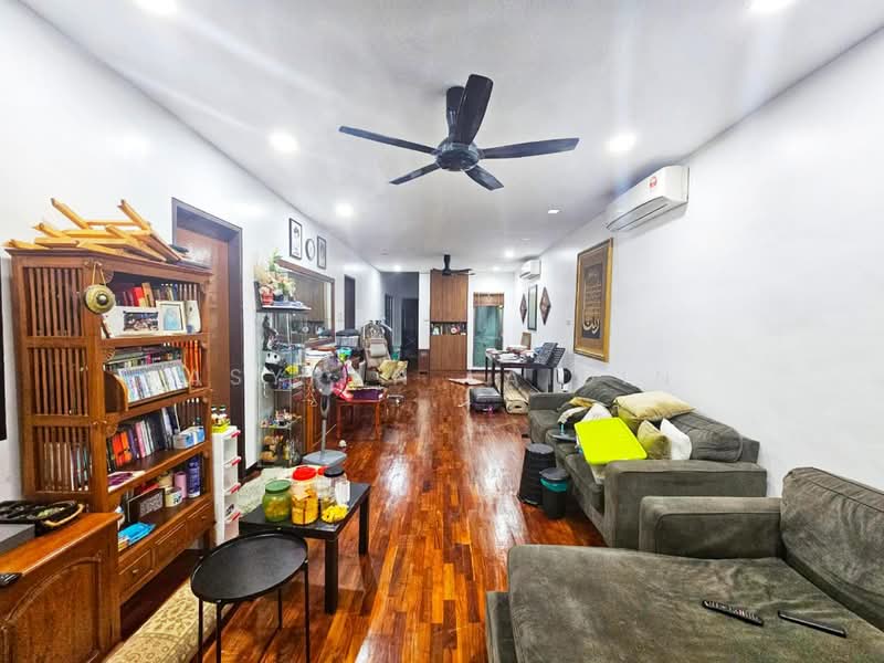 Semi-Detached House for Sale in Kajang (Selangor) - Asyran Laidin - Living Room - PropertyGuru.com.my