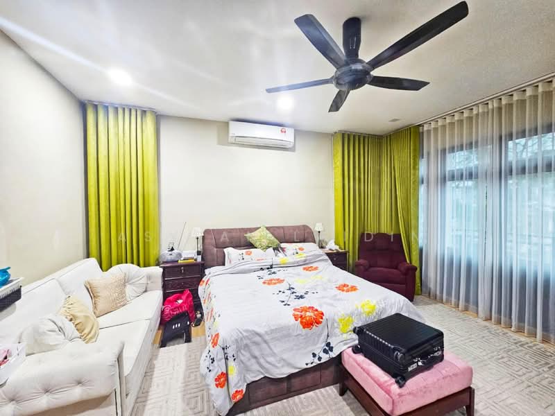 Semi-Detached House for Sale in Kajang (Selangor) - Asyran Laidin - Bedroom - PropertyGuru.com.my