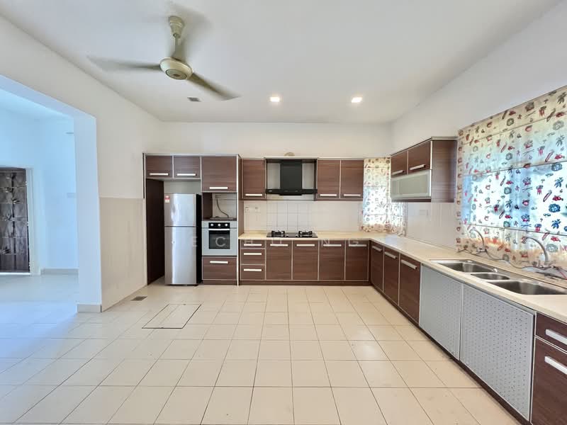 Rumah Kluster untuk Dijual di Batu 9 (Cheras) - Echo Ng - Kitchen - PropertyGuru.com.my