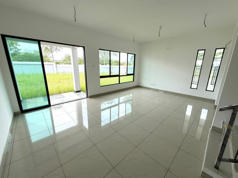 Rumah Kluster untuk Dijual di Tebrau (Johor) - William Tay - Living Room - PropertyGuru.com.my