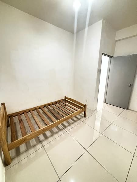 Servis Apartment untuk Dijual di Silk Residence - Mike Lim - Bedroom - PropertyGuru.com.my