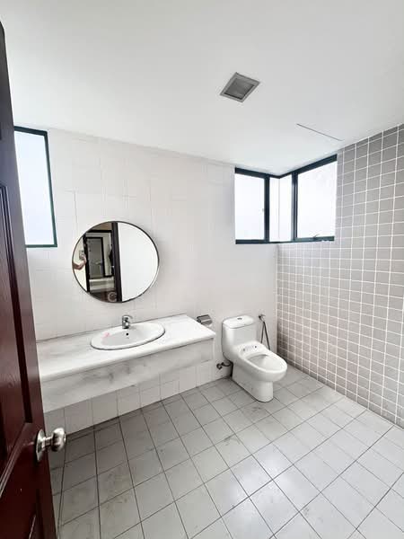 Kondominium untuk Disewa di Nadia Parkfront - Michelle Yun - Bathroom - PropertyGuru.com.my