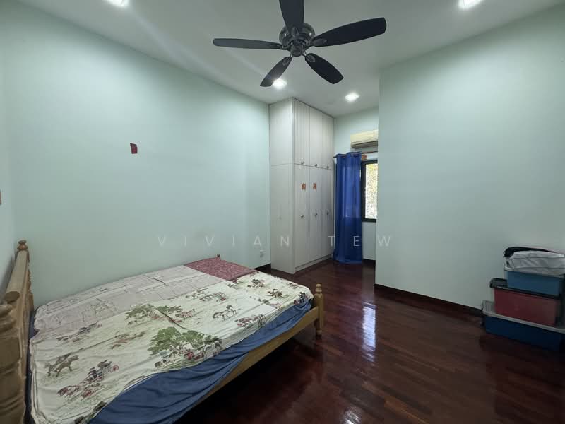 Rumah Teres 2 Tingkat untuk Dijual di Valencia (Sungai Buloh) - Vivian Tew - Bedroom - PropertyGuru.com.my