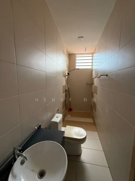 Rumah Berkembar untuk Dijual di Taman Wira Indah (Sungai Petani) - Henry Ng - Bathroom - PropertyGuru.com.my