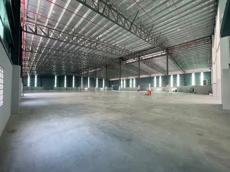 Detached Factory for Sale in Taman Sungai Kapar Indah (Kapar) - Tony Cham - Interior - PropertyGuru.com.my