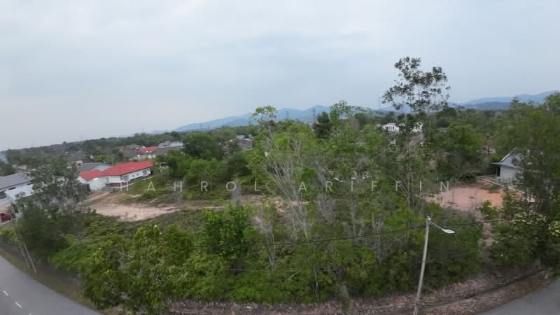 Residential Land for Sale in Bandar Tasik Senangin (Lenggeng) - Shahrol Ariffin - Exterior - PropertyGuru.com.my