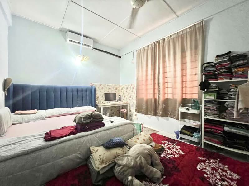 2-storey Terraced House for Sale in Bandar Saujana Putra (Tanjong Duabelas) - Zul Hasif - PropertyGuru.com.my