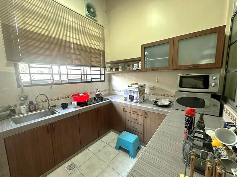 Semi-Detached House for Sale in Taman Desa Tebrau (Tebrau) - CS Tan - Kitchen - PropertyGuru.com.my