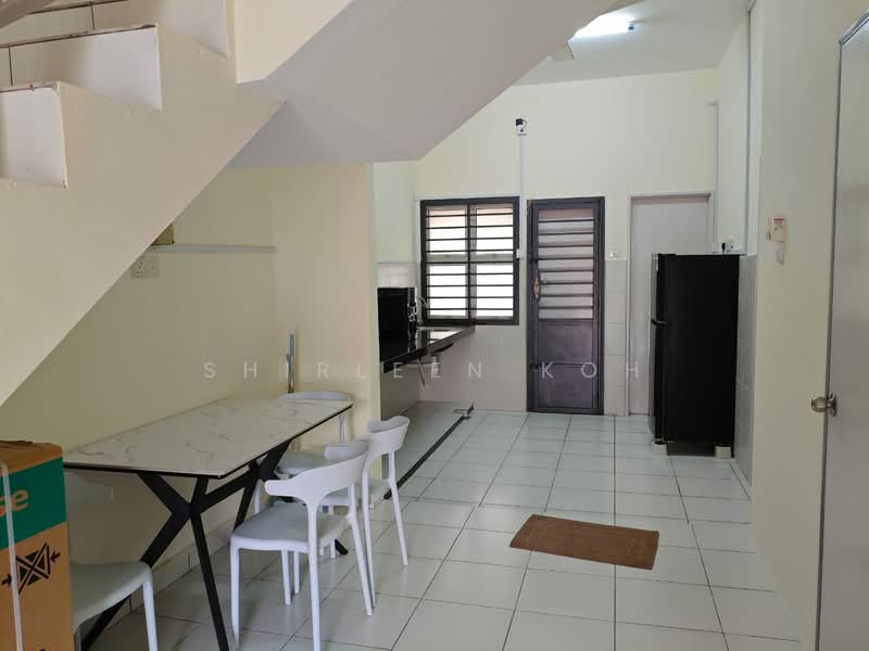 2-storey Terraced House for Rent in Gelang Patah (Johor) - Shirleen Koh - Kitchen - PropertyGuru.com.my