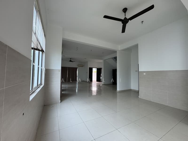 Semi-Detached House for Sale in Cyberjaya (Selangor) - Alan Lai - Living Room - PropertyGuru.com.my