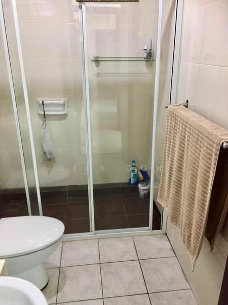 Condominium for Sale at The Brezza - Rick Goh - Bathroom - PropertyGuru.com.my